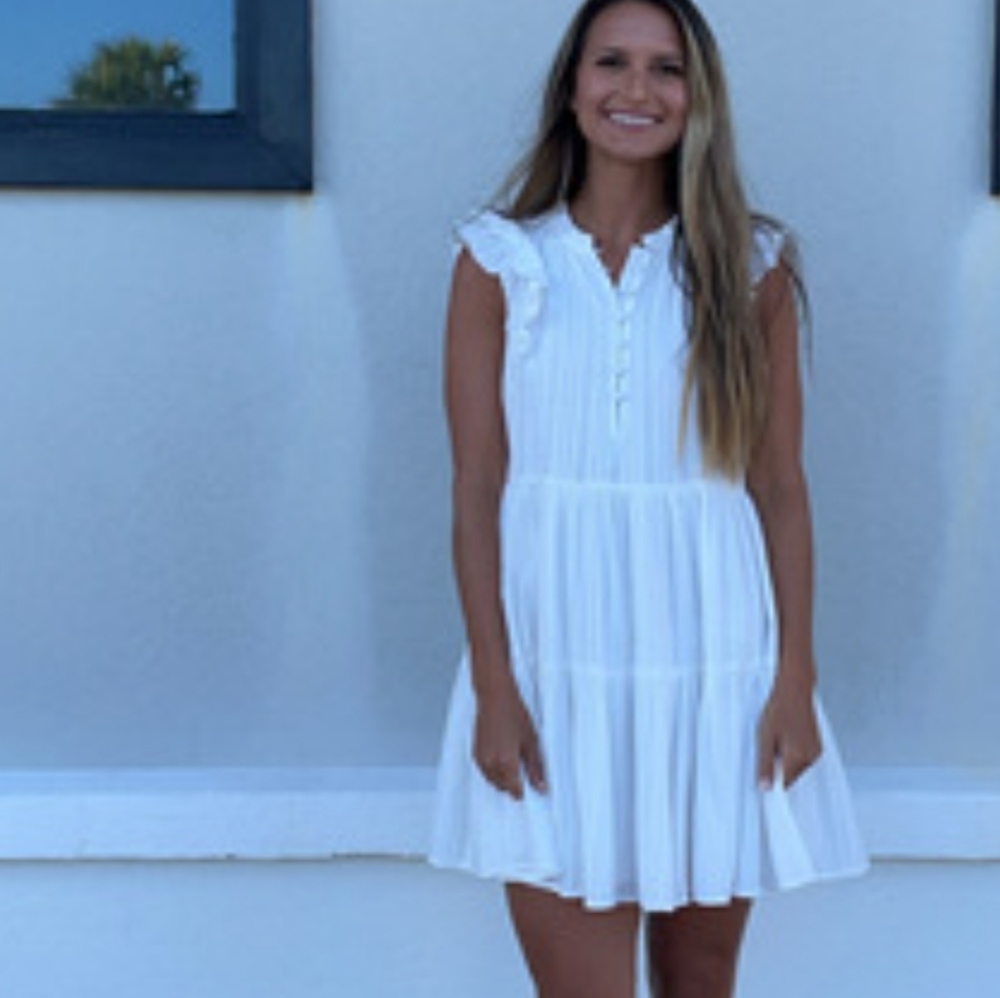 Greylin Nalia textured tier dress white medium new never worn